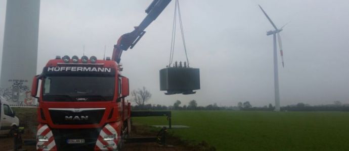 LKW Ladekran im Einsatz mit Hüffermann Krandienst